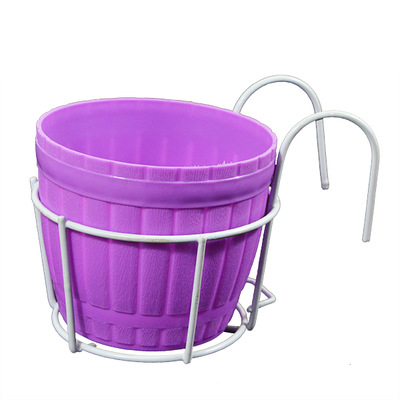 Sturdy Planter Holder with Metal Frame – Ideal for Balconies and Patios