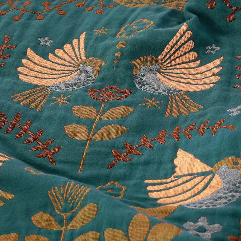 Scandinavian Reversible Blanket with Bird Motif – Cozy and Stylish for Your Home