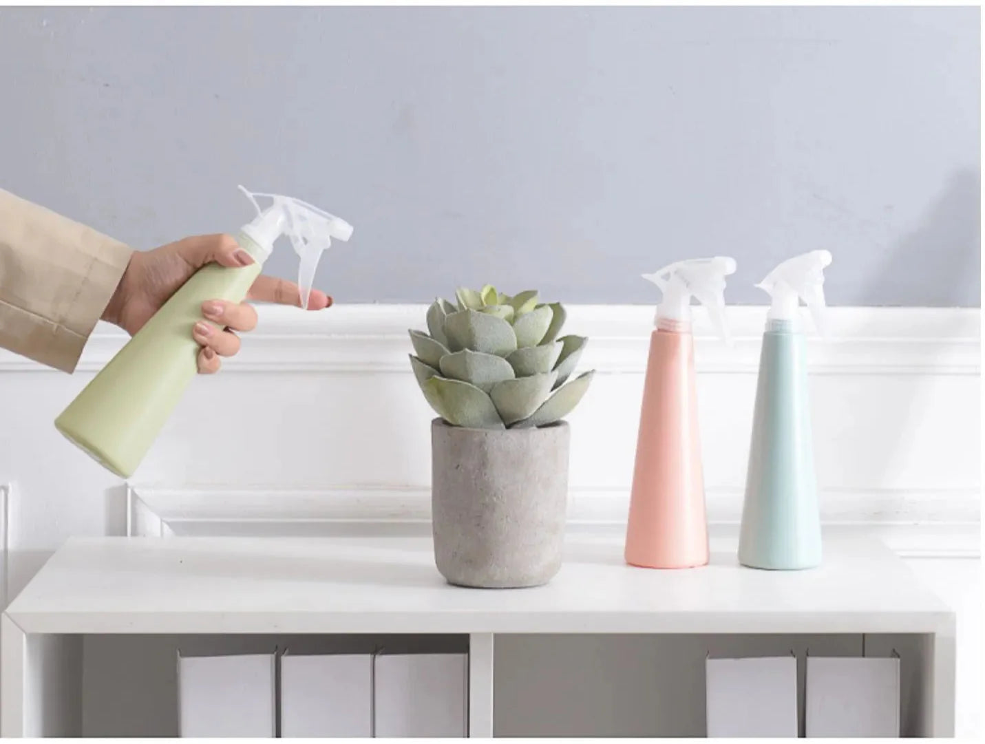 Modern Plant Spray Bottle for Precise Watering – Ideal Design for Plant Care