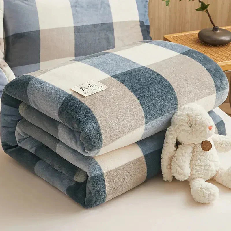 Soft Flannel Blanket for Cozy Moments