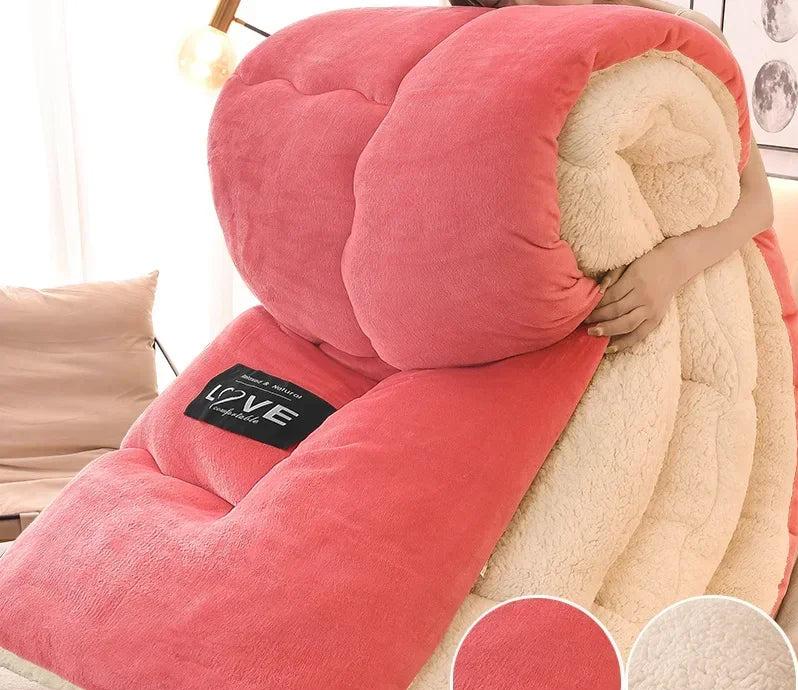 Luxurious winter blanket made of double-layer flannel fleece