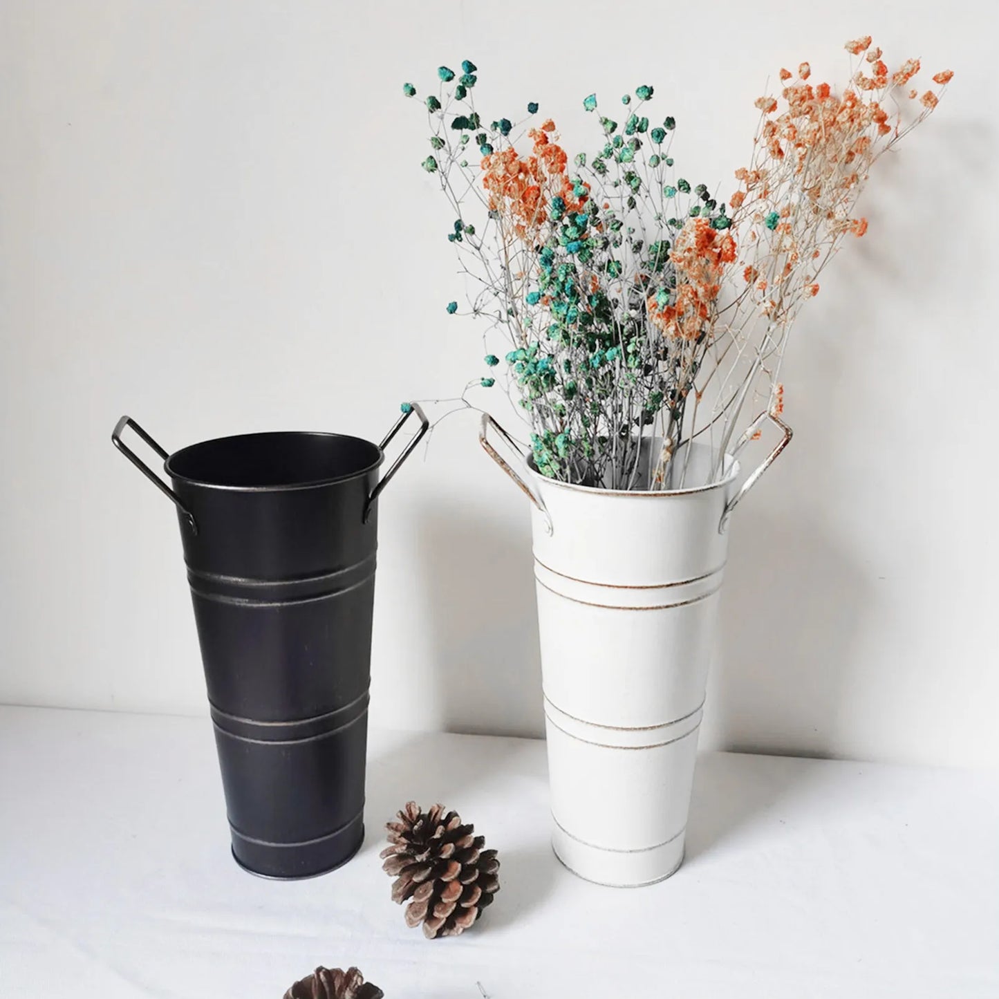 Retro Metal Flower Bucket with Handles – Decorative Flower Pot for Home and Garden