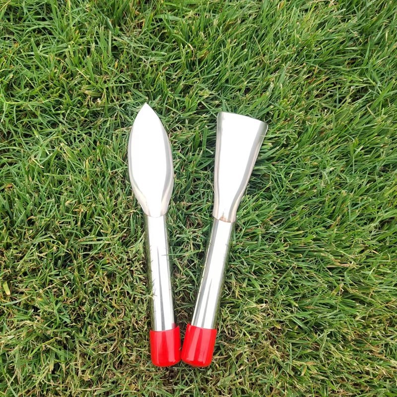 Stainless Steel Weed Puller With Wooden Handle – Sturdy Digging Tool For The Garden