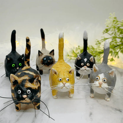 Handcrafted Cat Christmas Ornament – Unique Decorative Piece for a Festive Atmosphere