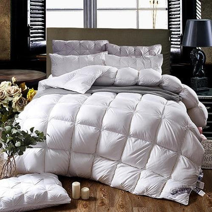 Luxurious Down Comforter – For Ultimate Sleep Comfort and Warmth