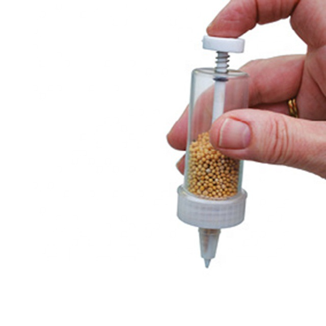 Seed Dispenser for Precise Sowing – Easy-to-Use Seed Funnel for Garden Plants