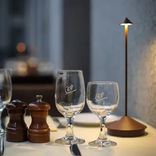 Simple Cordless LED Table Lamp