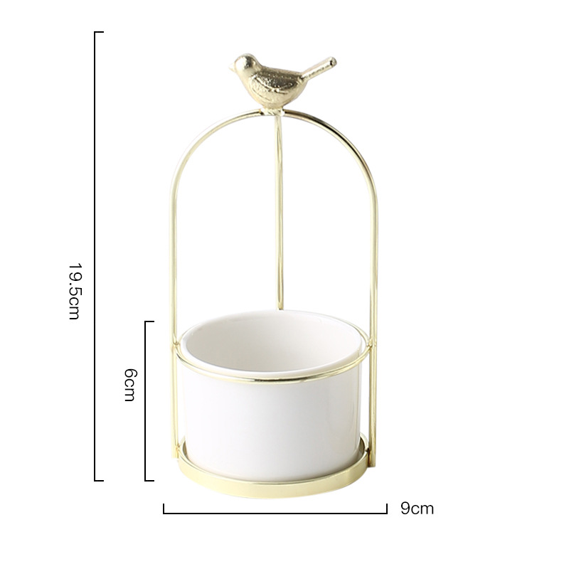 Flower Planters with Bird Design – Decorative Plant Pots for Garden and Balcony
