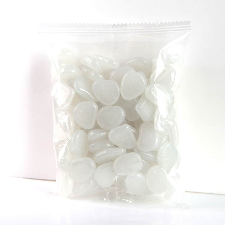 Glow-in-the-Dark Garden Stones – Phosphorescent Pebbles for Decoration in Various Colors