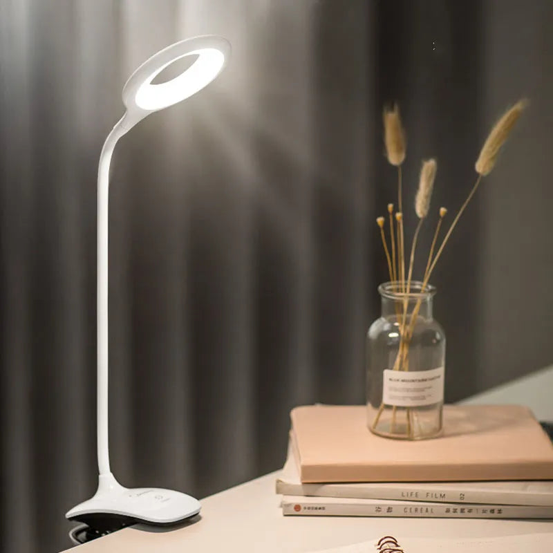 LED Desk Lamp With Clip – Rechargeable And Flexibly Adjustable Table Lamp For Office And Study