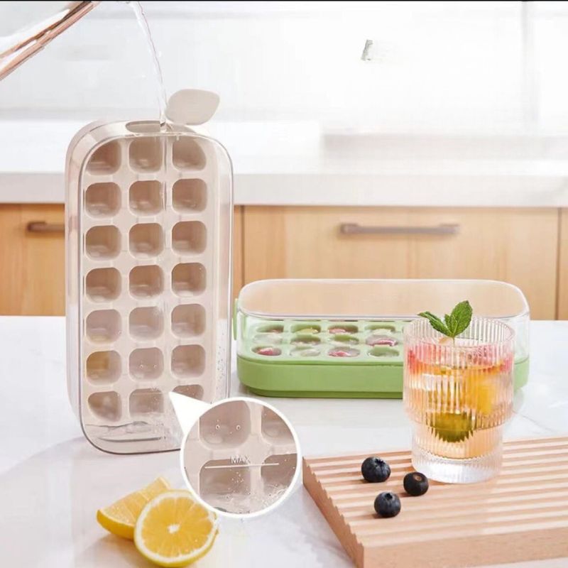 Ice Cube Box for Quick and Safe Ice Cube Extraction