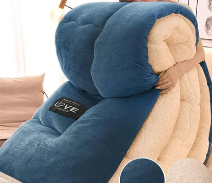 Luxurious winter blanket made of double-layer flannel fleece