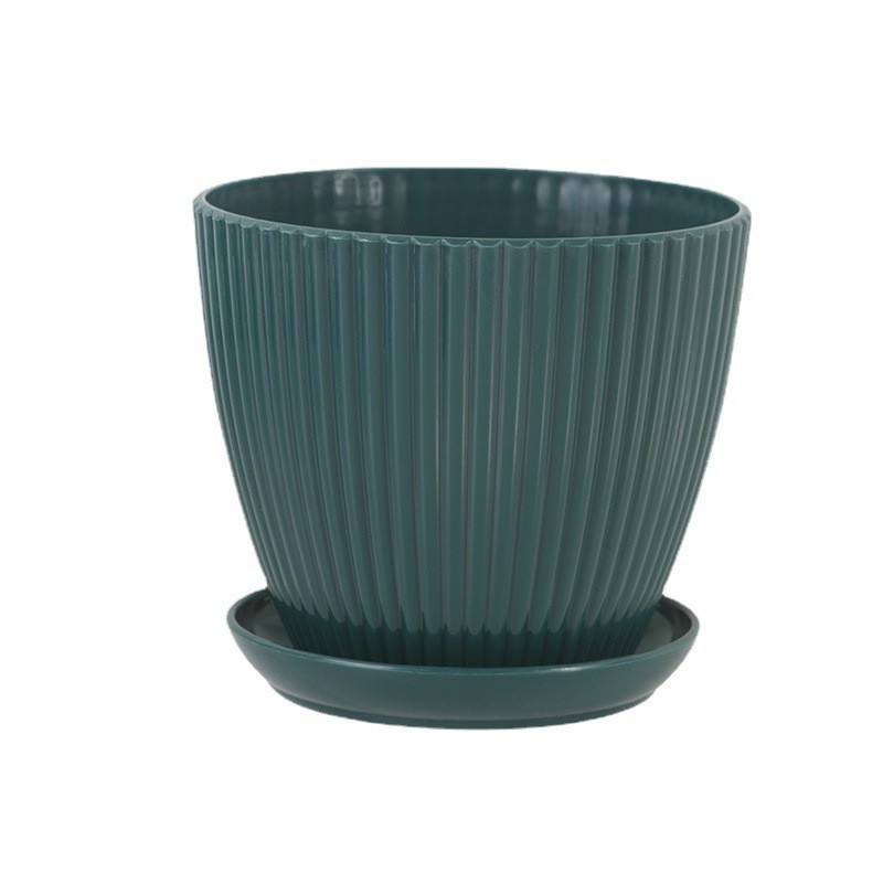 Plastic Flower Pot with Ribbed Texture and Saucer – Durable Plant Pot for Garden and Indoor Spaces