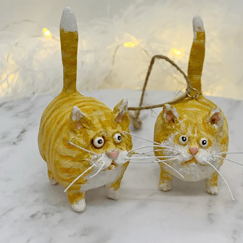 Handcrafted Cat Christmas Ornament – Unique Decorative Piece for a Festive Atmosphere