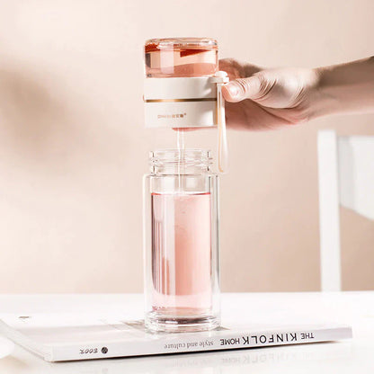 Double-Walled Glass Water Bottle with Tea Infuser and Strainer – Perfect for Tea and Infused Drinks on the Go