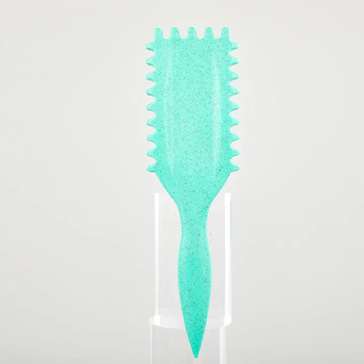 Hair Brush with Ventilation Technology for Easy Styling