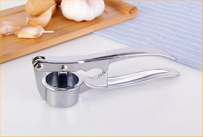 Robust Stainless Steel Garlic Press – Professional Kitchen Tool