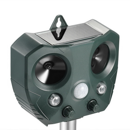 Solar Ultrasonic Animal Repeller – Effective Pest Deterrent for Gardens and Outdoor Areas