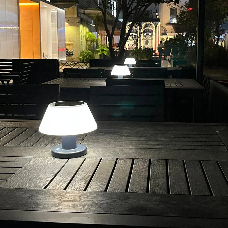 Rechargeable LED table lamp – flexible and cordless for any occasion