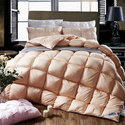 Luxurious Down Comforter – For Ultimate Sleep Comfort and Warmth