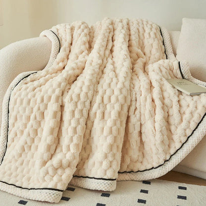 High-Quality Cozy Blanket | Fluffy and Breathable
