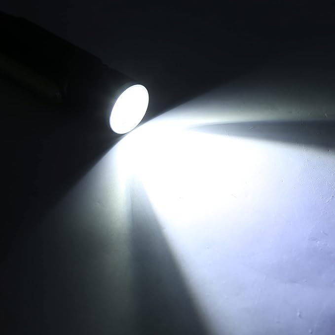 Magnetic LED Flashlight – USB Rechargeable Emergency Lamp with Carrying Strap for Outdoor Use and Workshop