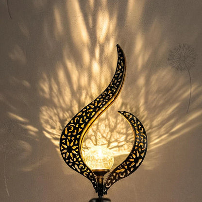 Solar Garden Light Made of Metal – Waterproof LED Lighting in Moon, Flame, Sun, or Star Shape
