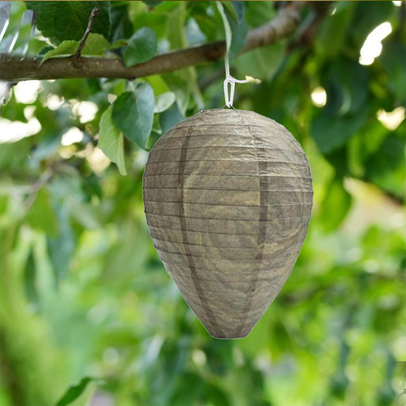 Wasp Nest Deterrent Lamp – Hanging Insect Protection Net Against Wasps and Pests