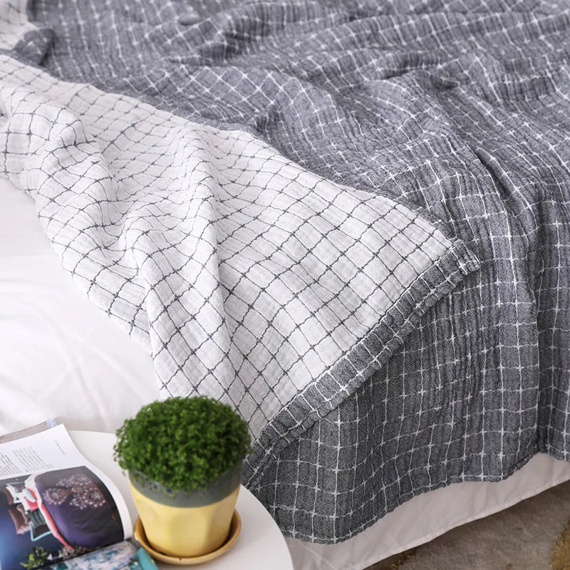 Soft Cotton Plaid Blanket – Ideal for Cozy Evenings