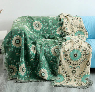 Scandinavian Reversible Blanket with Bird Motif – Cozy and Stylish for Your Home