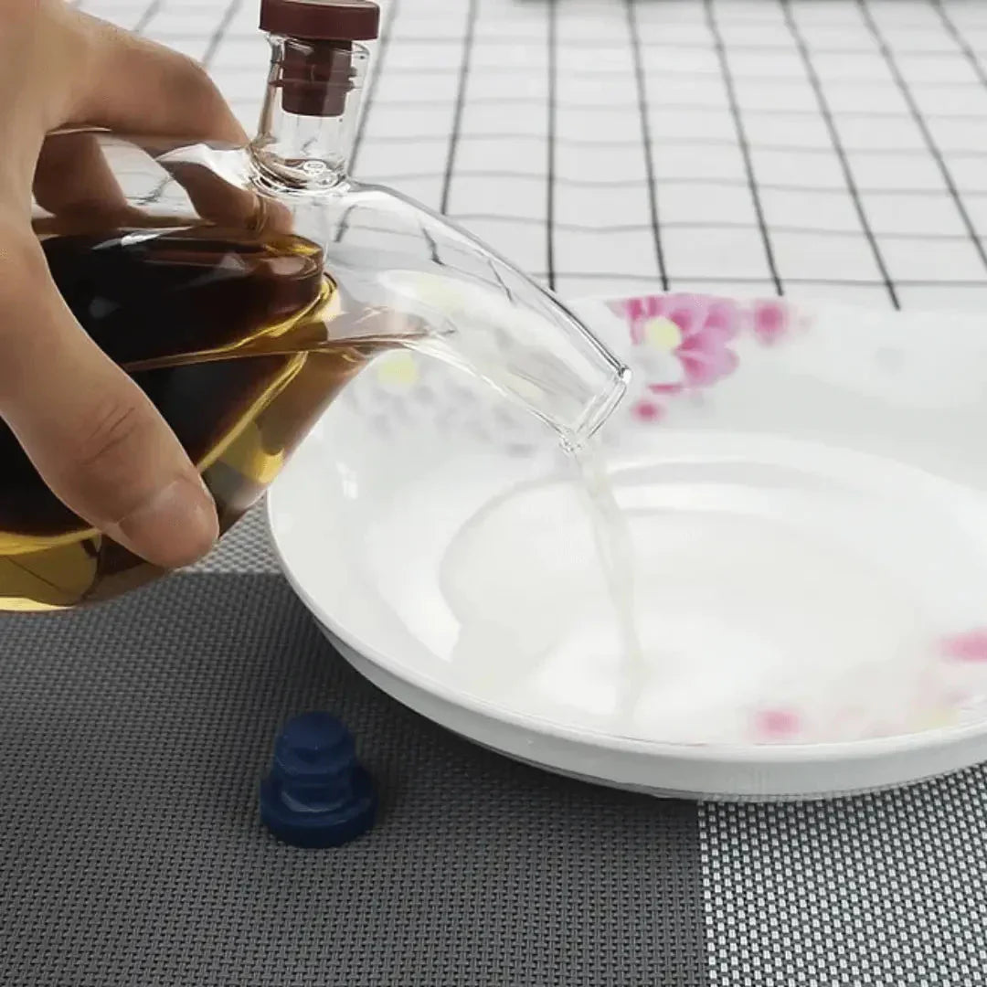 Oil & Vinegar Dispenser – Elegant Double-Chamber Glass Bottle for Stylish Serving & Storage