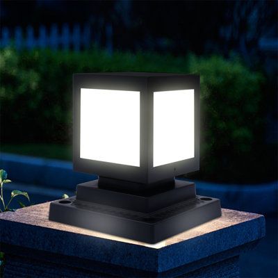 Solar-powered LED garden lamp in square design – modern outdoor lighting for paths and terrace