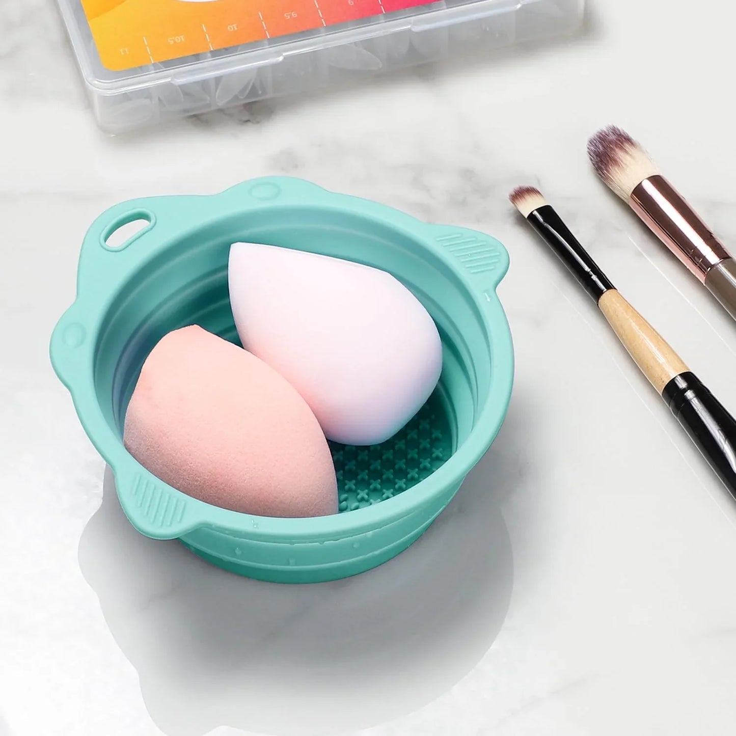 Foldable Silicone Cleaning Bowl for Brushes and Sponges