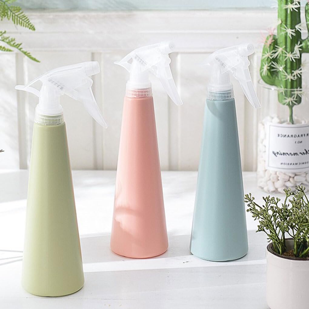 Modern Plant Spray Bottle for Precise Watering – Ideal Design for Plant Care