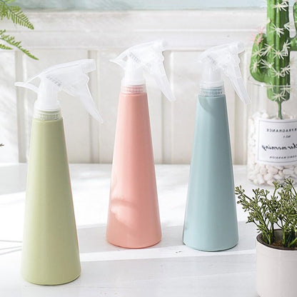 Modern Plant Spray Bottle for Precise Watering – Ideal Design for Plant Care