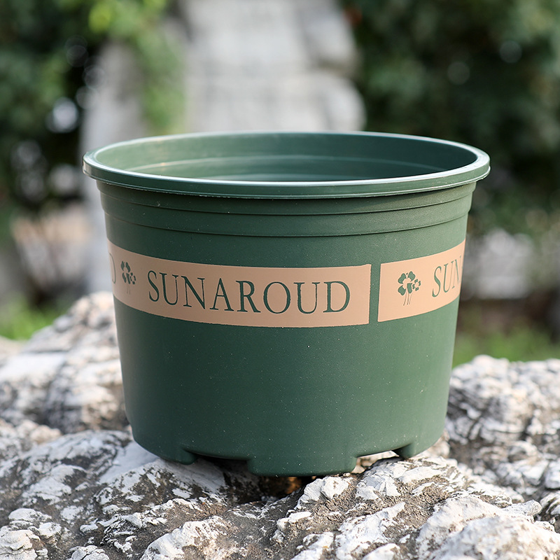 Weather-Resistant Plastic Plant Pot – Durable Flower Pot for Garden, Balcony, and Patio