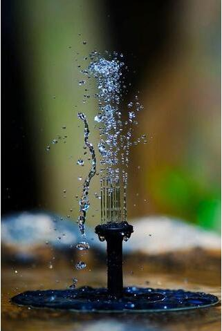 Solar-Powered Bubbling Fountain for Bird Baths – Water Sprinkler with Solar Panel