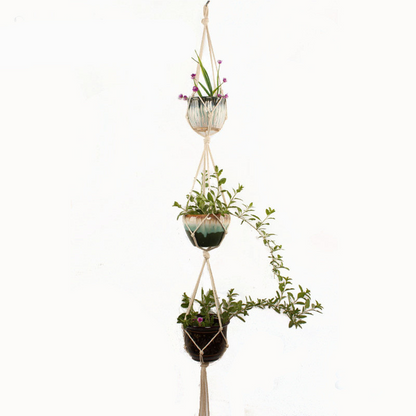 Macramé Plant Hanger Made of Cotton Rope – Stylish Hanging for Flower Pots in Boho Design
