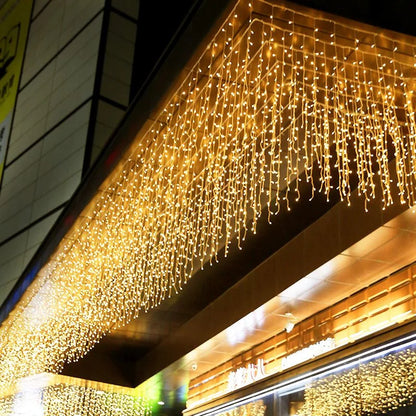 Atmospheric Icicle String Lights with Color Change and Remote Control