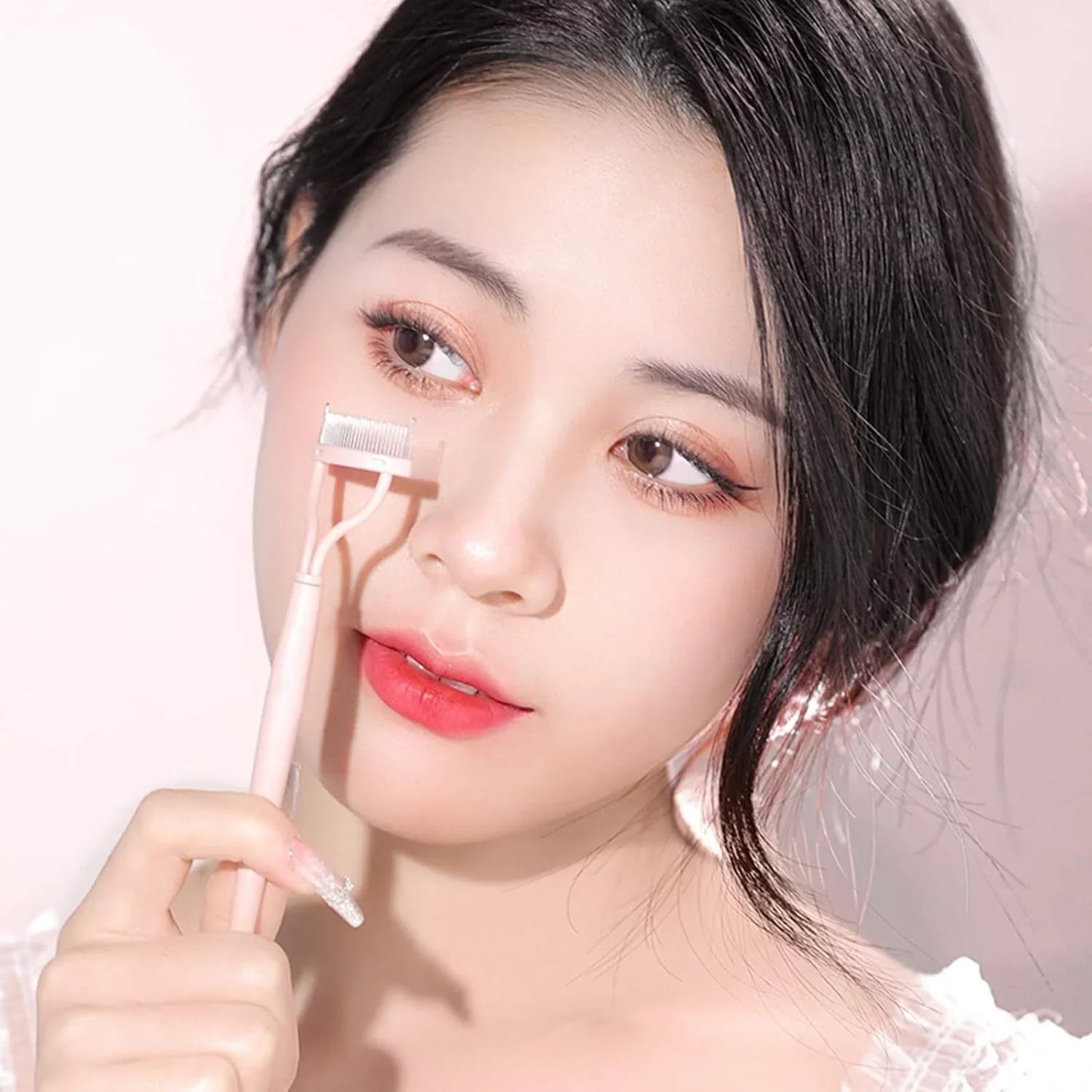 Fine Eyelash Separator – Perfect Finish After Mascara