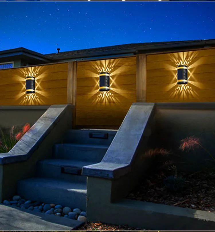 Solar Wall Light with Smart Control – Automatic Night Detection and Efficient Light Distribution for Outdoor Use