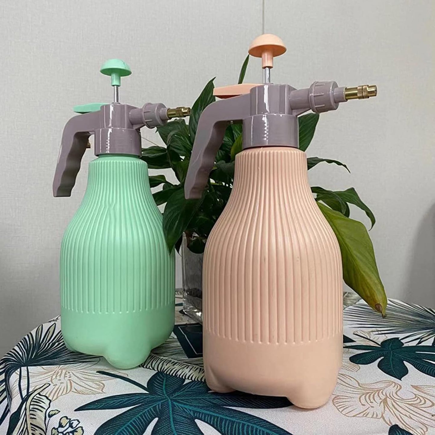 Nordic Pressure Pump Spray Bottle – Effective Watering Solution for Plants and Gardens