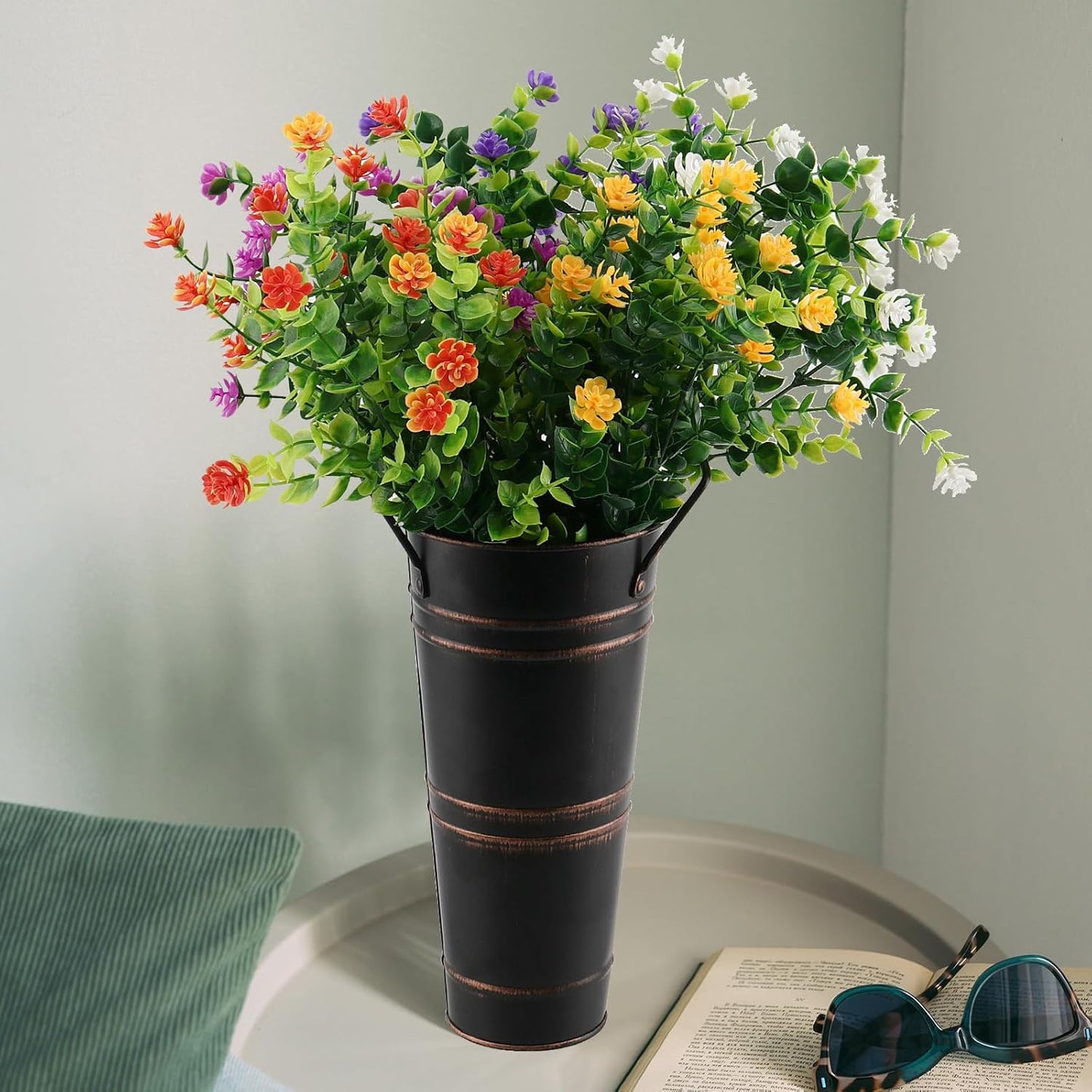 Retro Metal Flower Bucket with Handles – Decorative Flower Pot for Home and Garden