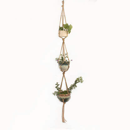 Macramé Plant Hanger Made of Cotton Rope – Stylish Hanging for Flower Pots in Boho Design