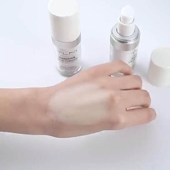 Adjustable Foundation – Adapts to Your Skin Tone