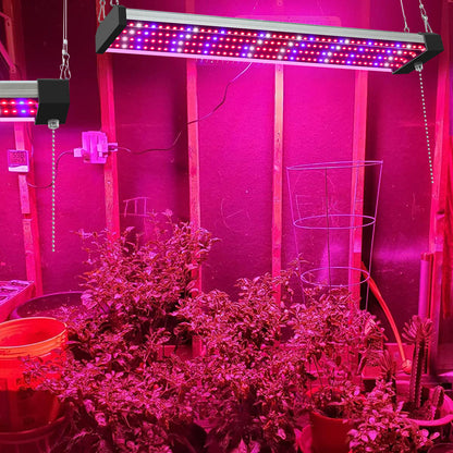 Full-Spectrum LED Plant Grow Light for Optimal Growth – With Pull Switch for Flexibility