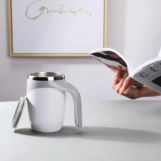 Self-Stirring Thermal Mug with One-Button Control for Hot Drinks