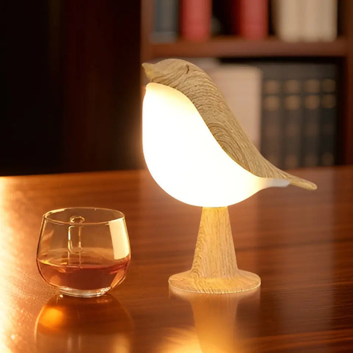 Elegant Bird Lamp – Ambient Light with Aromatherapy for Relaxation and Atmosphere