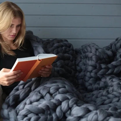 Soft XXL Knitted Blanket for Cozy Evenings – Perfect Comfort and Warmth