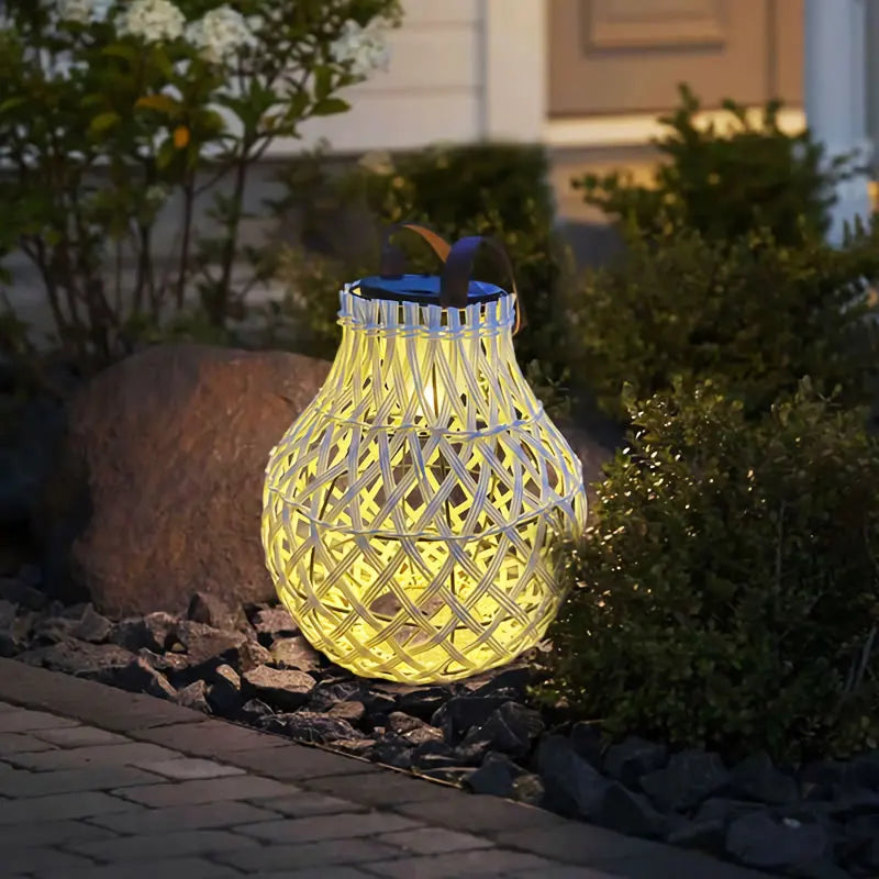Solar LED Rattan Lamp – Stylish Outdoor Lighting in Oval Design for Garden and Terrace